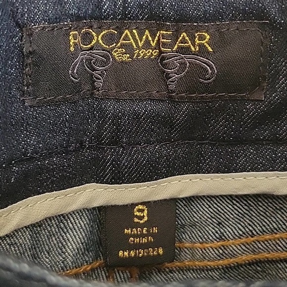 NEW ROCAWEAR Denim jeans Dark Wash Flare Wide Leg Junior Women 9 - Picture 6 of 6